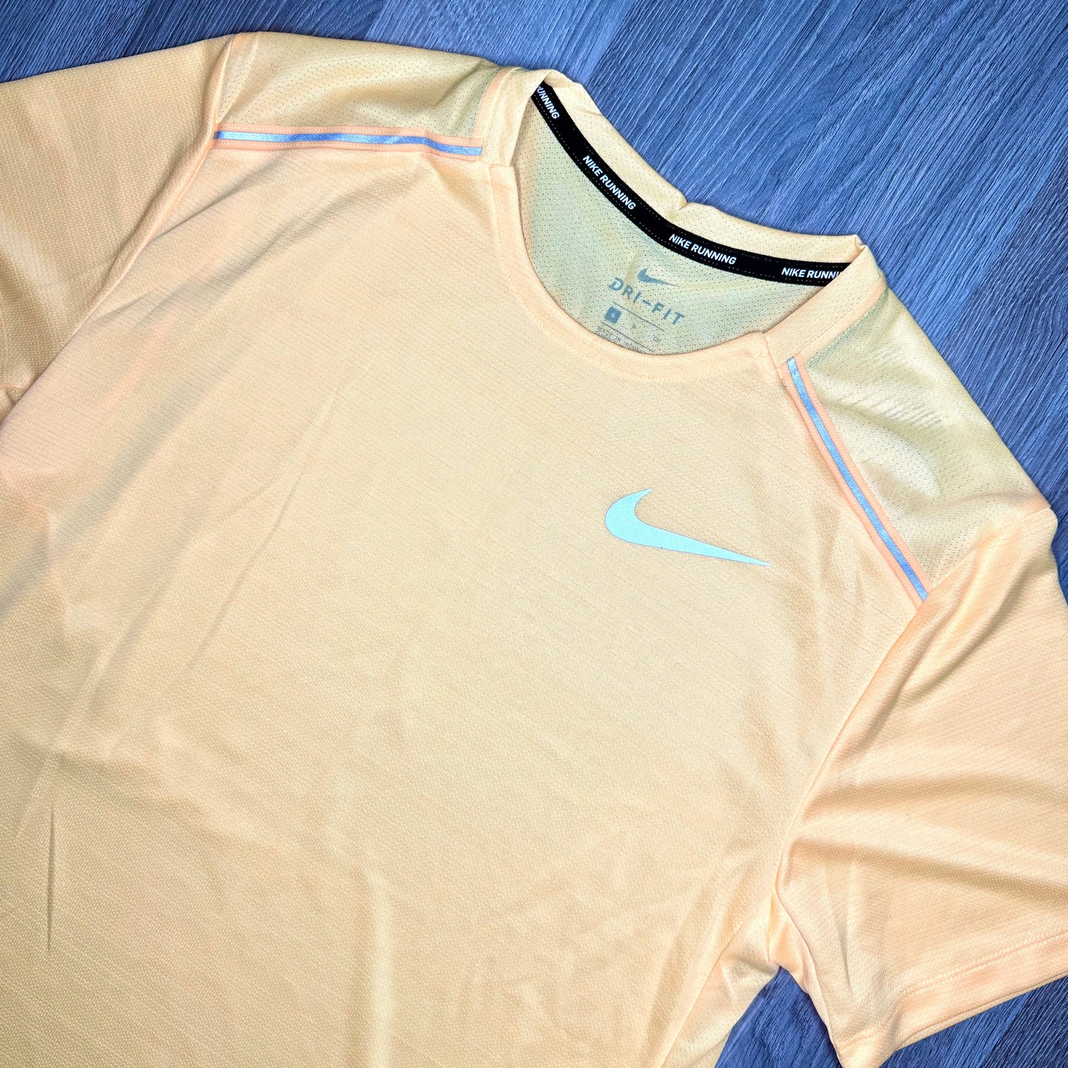 Nike Running Tee Mango