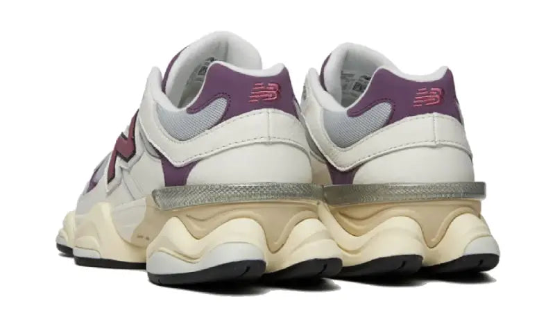 New Balance 9060 Magenta